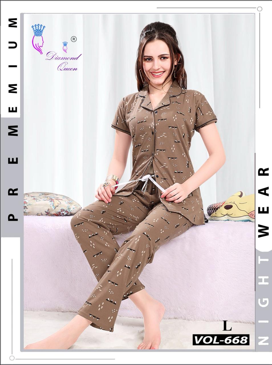 668 Diamond Queen Sinker Collar Night Suits