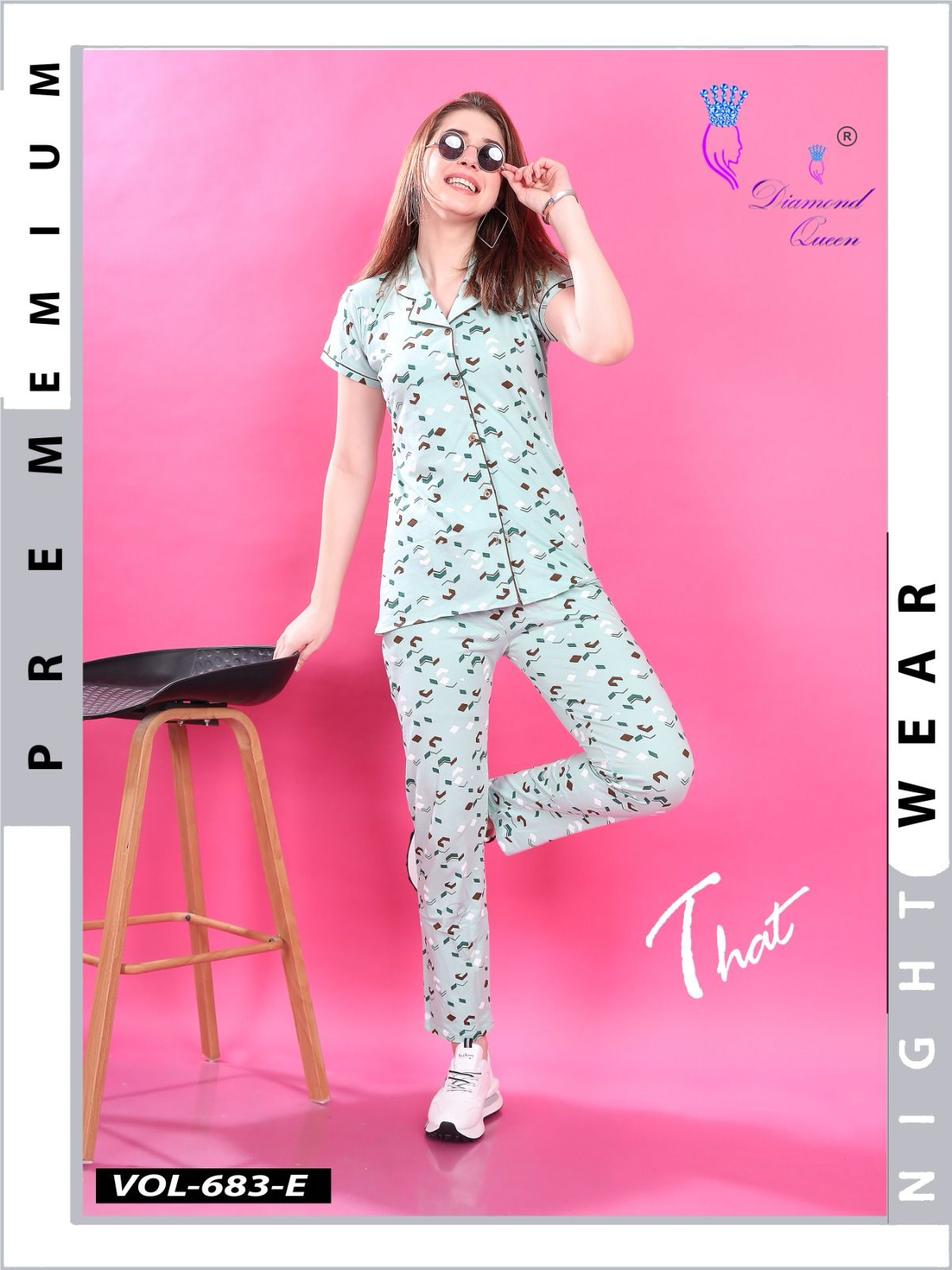 683 Diamond Queen Sinker Collar Night Suits