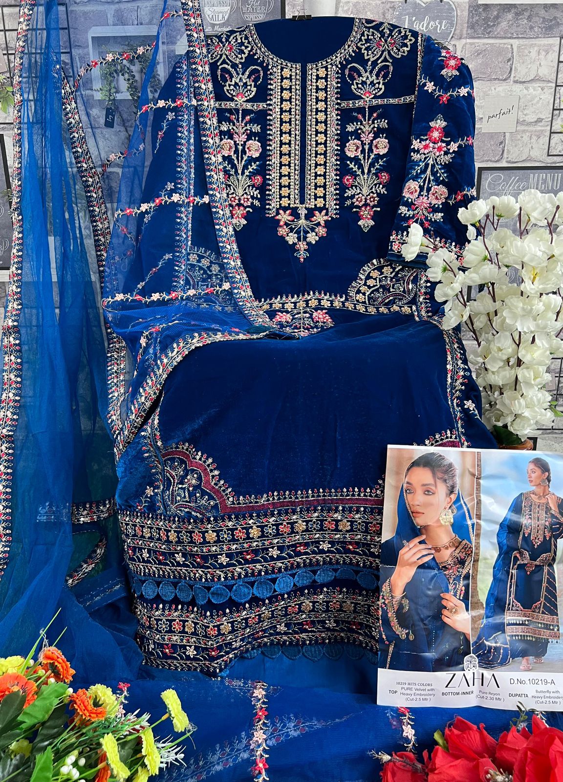 Aafiya Vol 3-10219 Zaha Velvet Suits