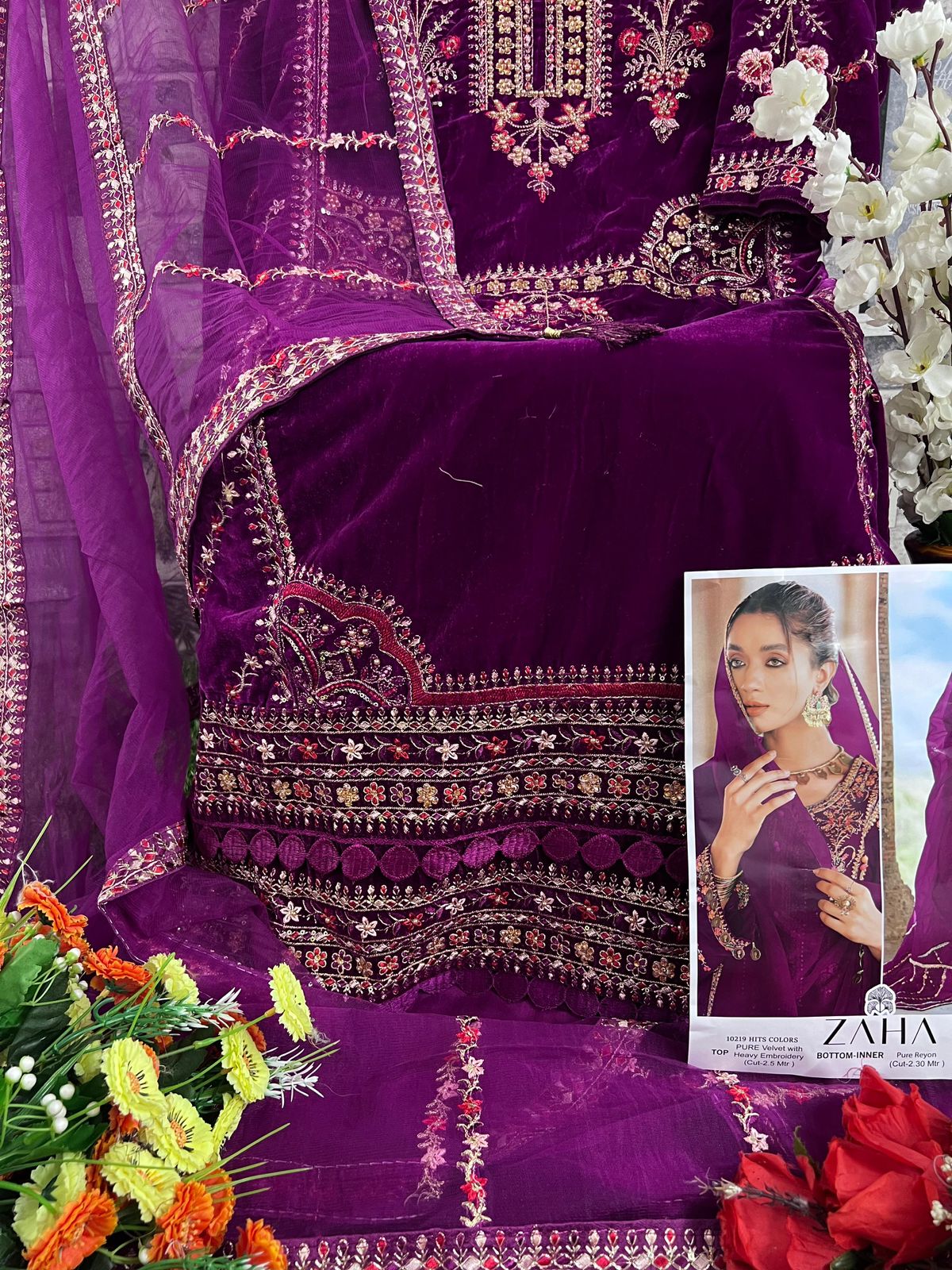 Aafiya Vol 3-10219 Zaha Velvet Suits