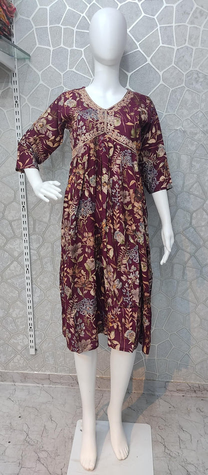 Aaliya Cut-0110 Khasiyat Rayon Knee Length Kurtis