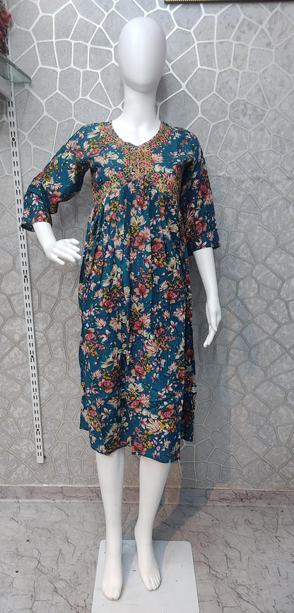 Aaliya Cut-0110 Khasiyat Rayon Knee Length Kurtis
