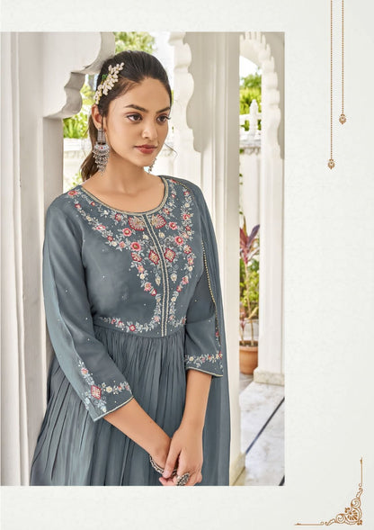 Aarzoo Ladies Flavour Silk Indo Western Pair