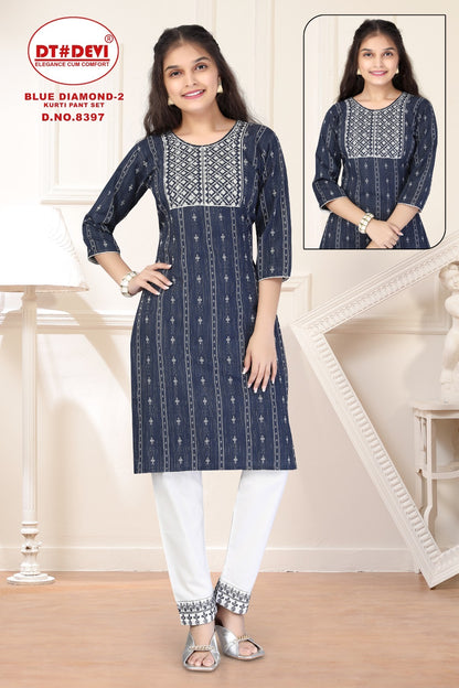 Blue Diamond-2-8397 Dt Devi Rayon Kurti Pant Set