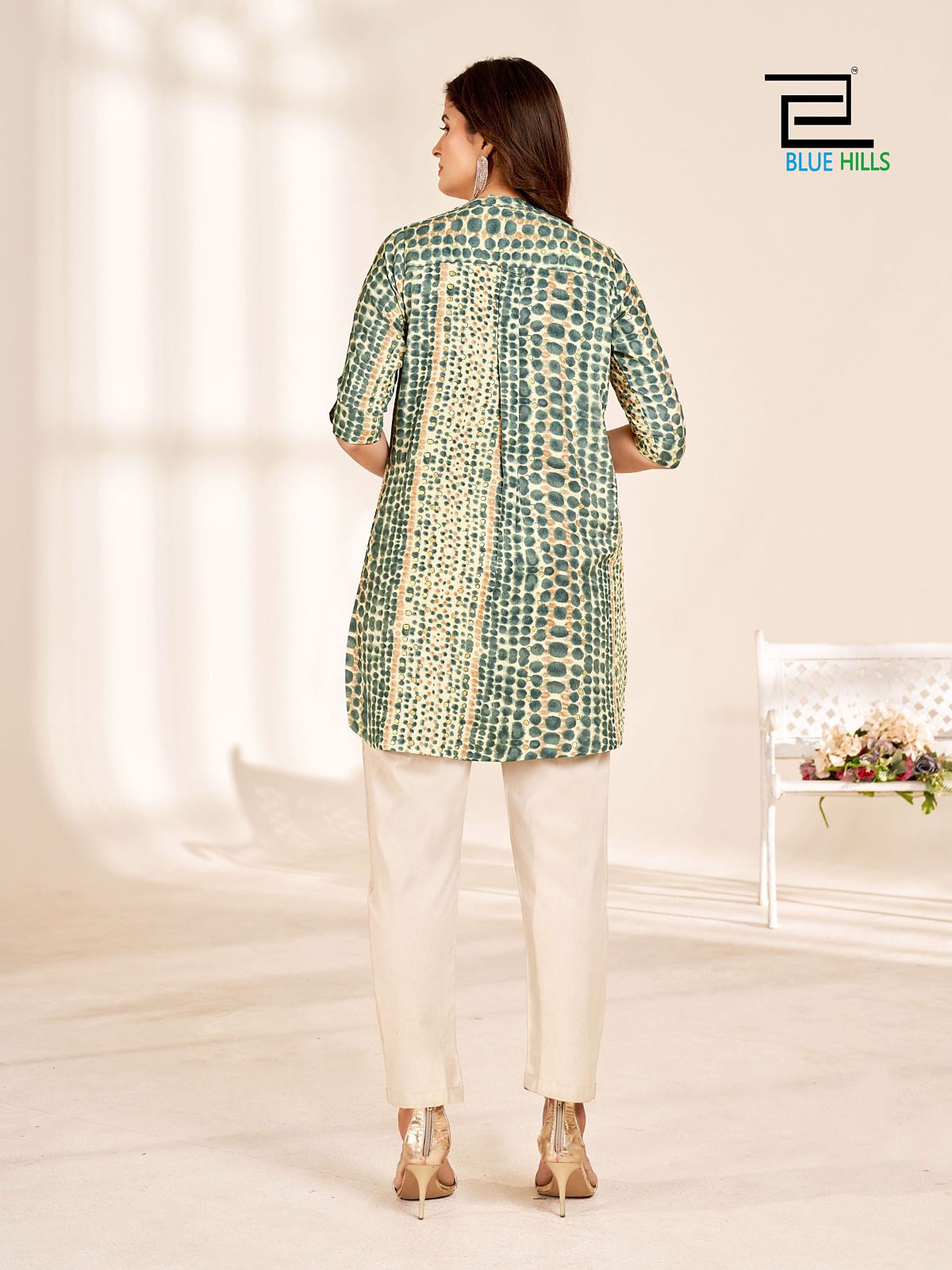 Cappuccino Blue Hills Rayon 14Kg Short Kurtis