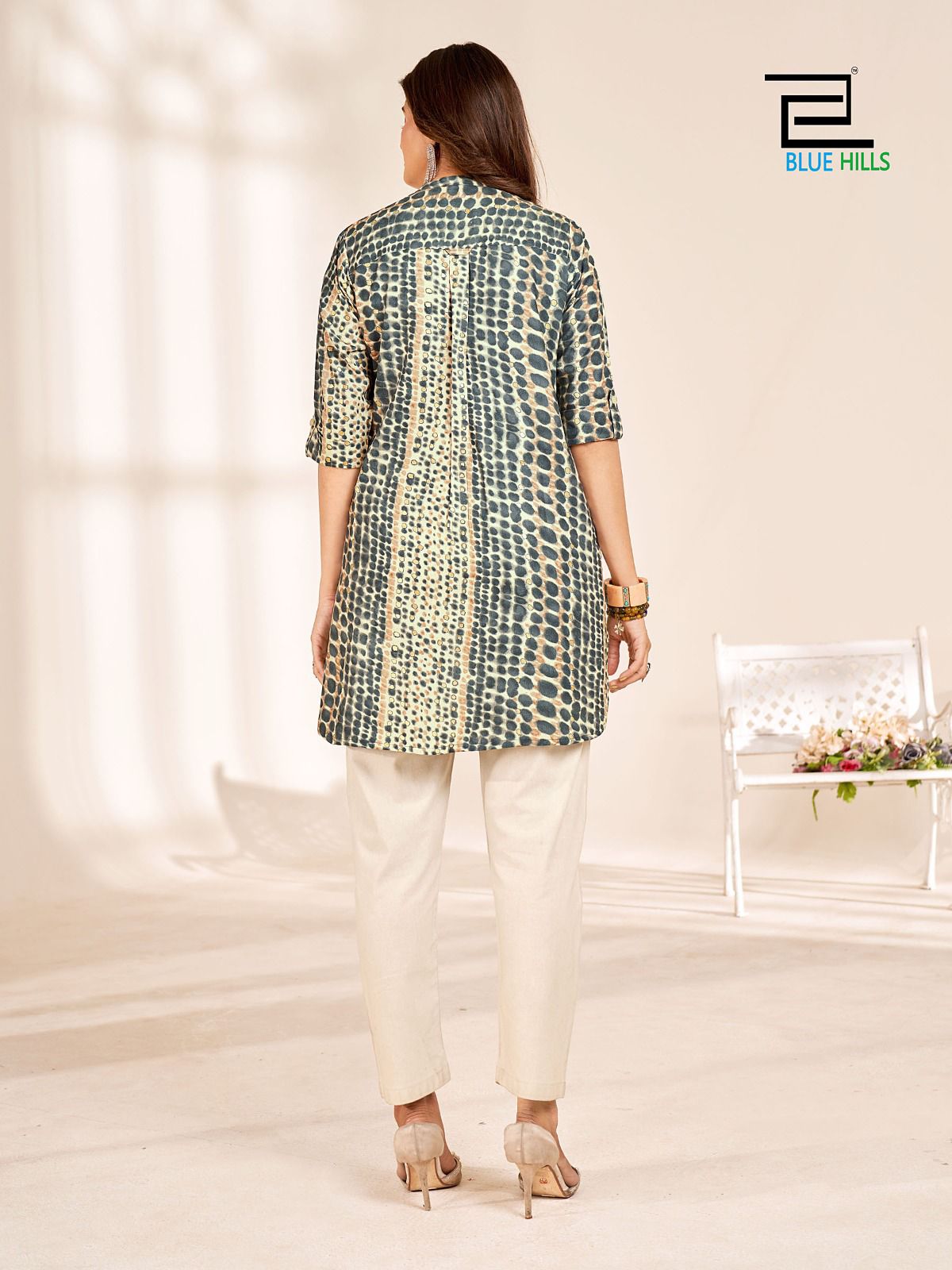 Cappuccino Blue Hills Rayon 14Kg Short Kurtis