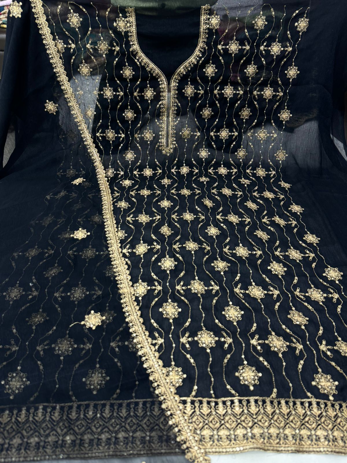 Crackjack Nayandeep Viscose Salwar Suits