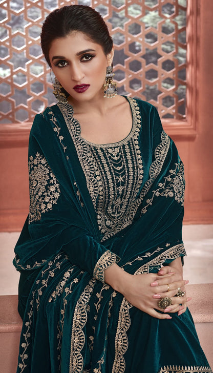 Embroidery 3 Kervin Vinay Fashion Llp Velvet Suits