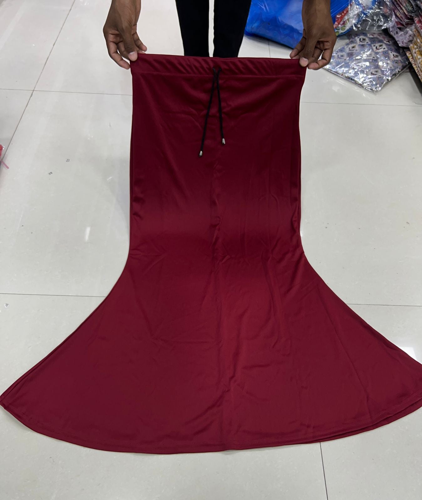 BIPIN ENTERPRISE FISH CUT 16P Lycra Blend Petticoat Price in India - Buy  BIPIN ENTERPRISE FISH CUT 16P Lycra Blend Petticoat online at