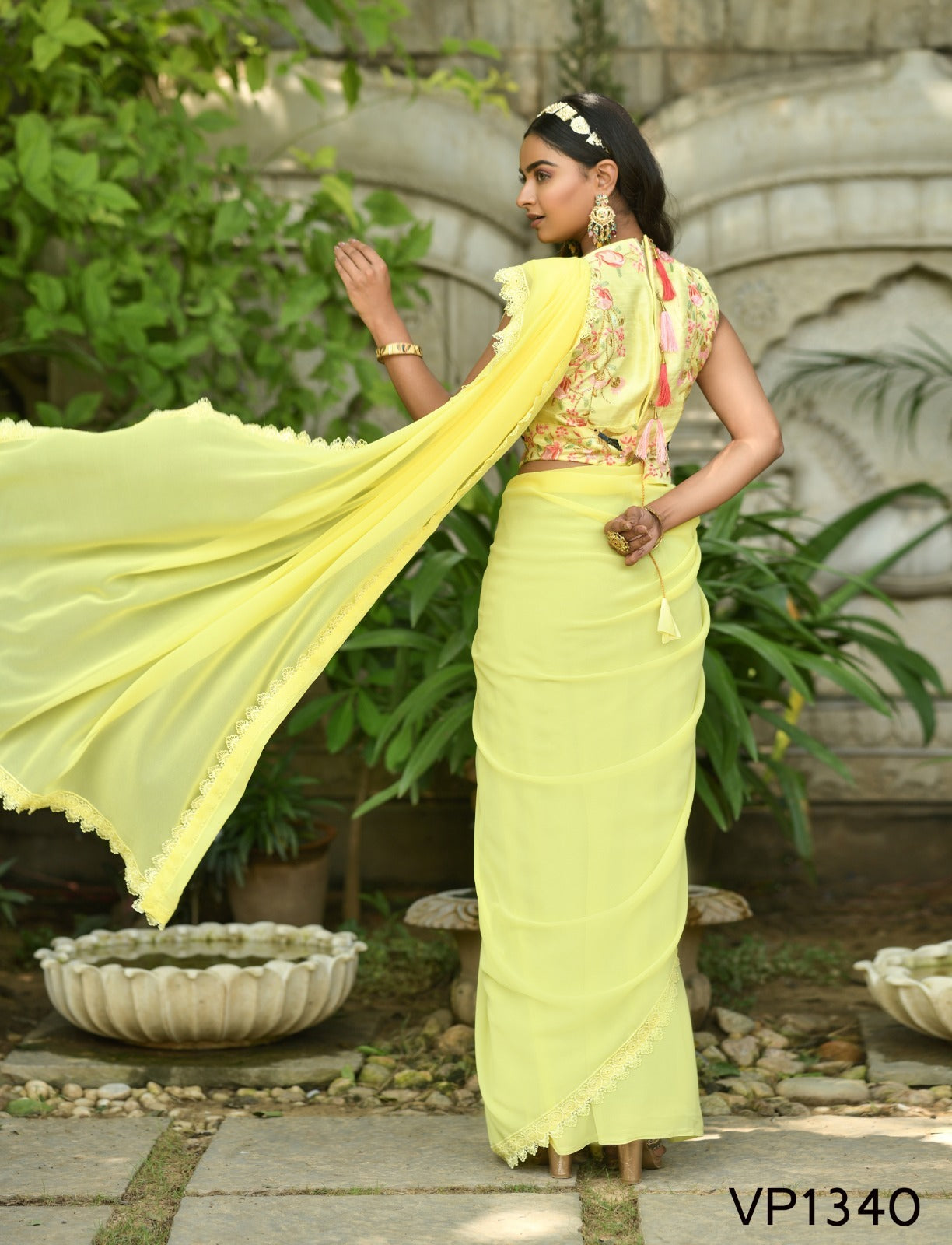 Hasina Fashion Berry Georgette Sarees