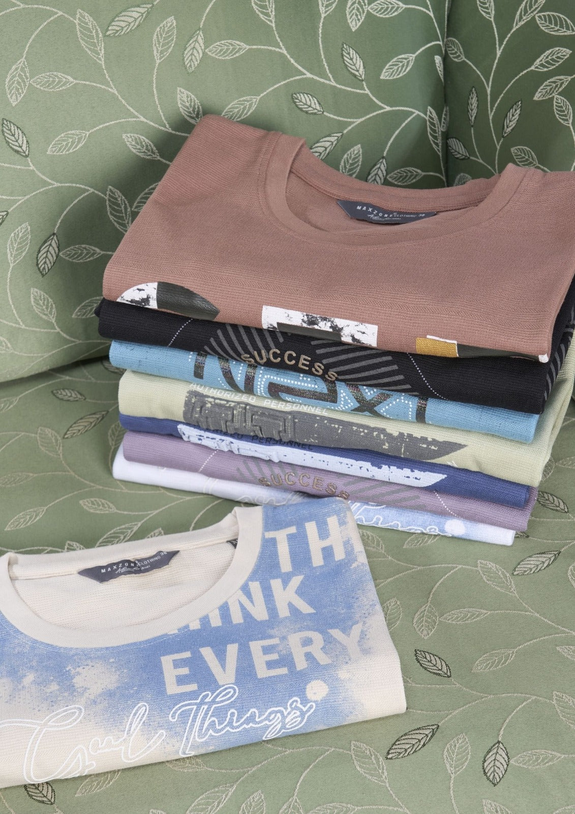 Iho E 74 Maxzone Clothing Knit Mens Tshirts