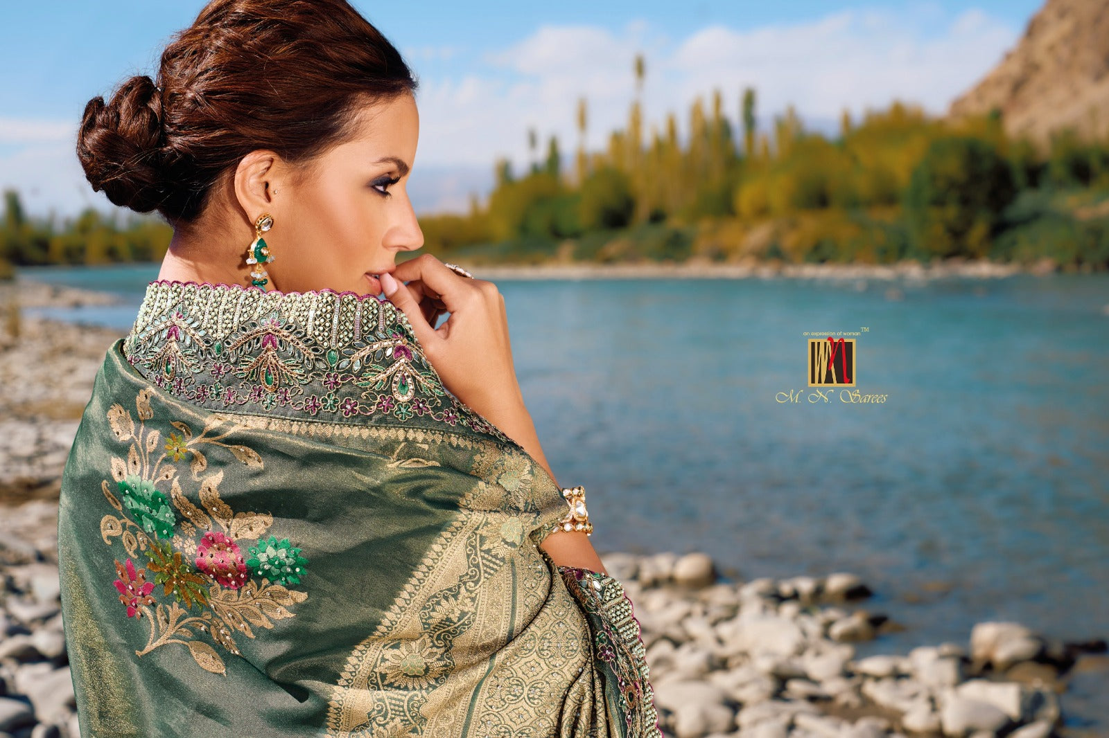 Kacchi Banarasi Mn Banarasi Sarees