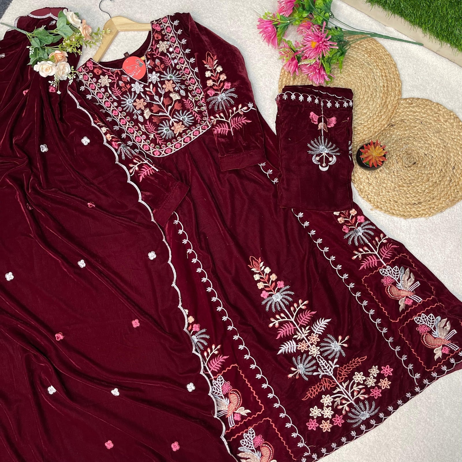 Kasida Afsana Readymade Velvet Suits