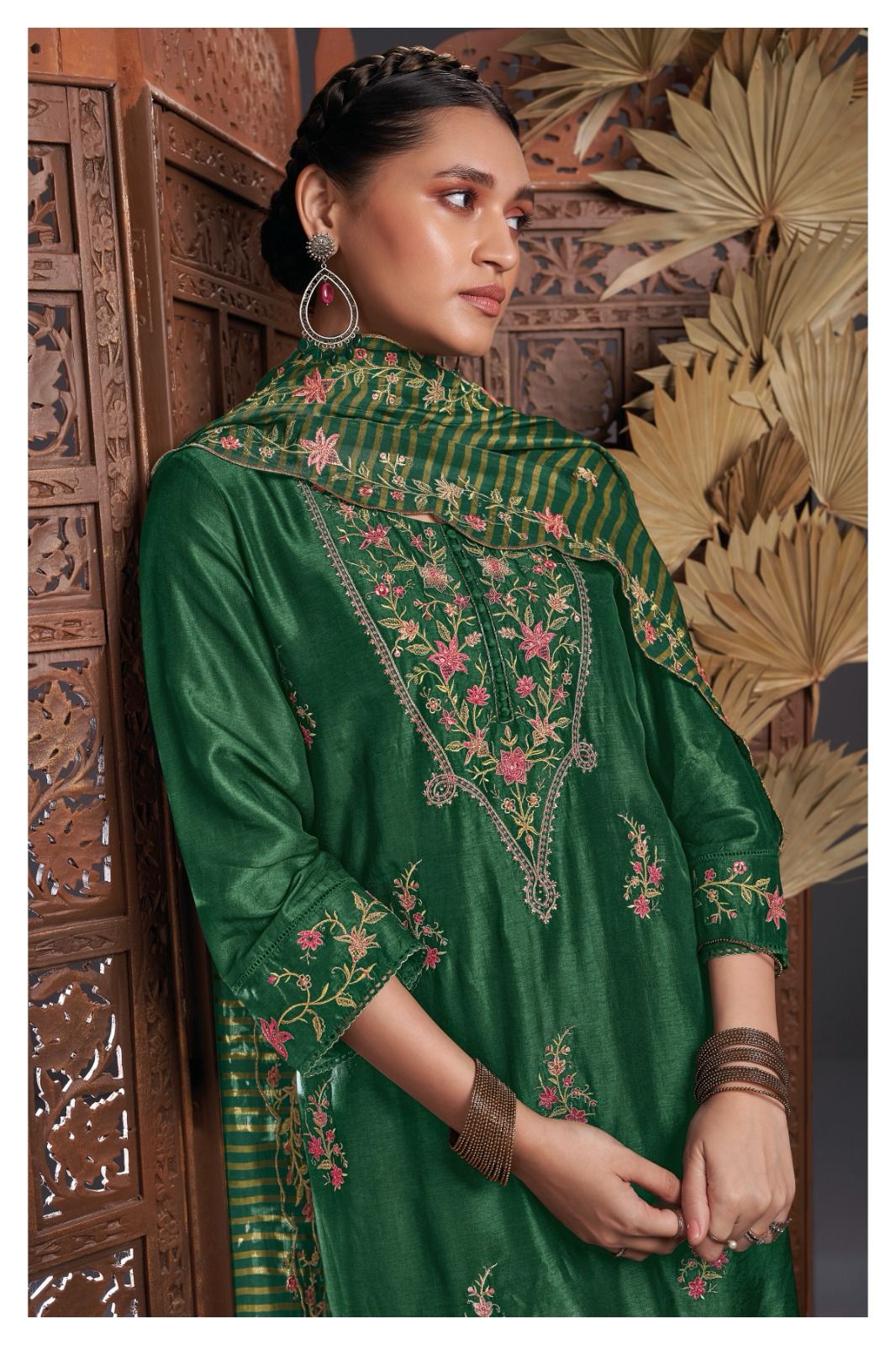 Kinny 2044 Ganga Silk Plazzo Style Suits