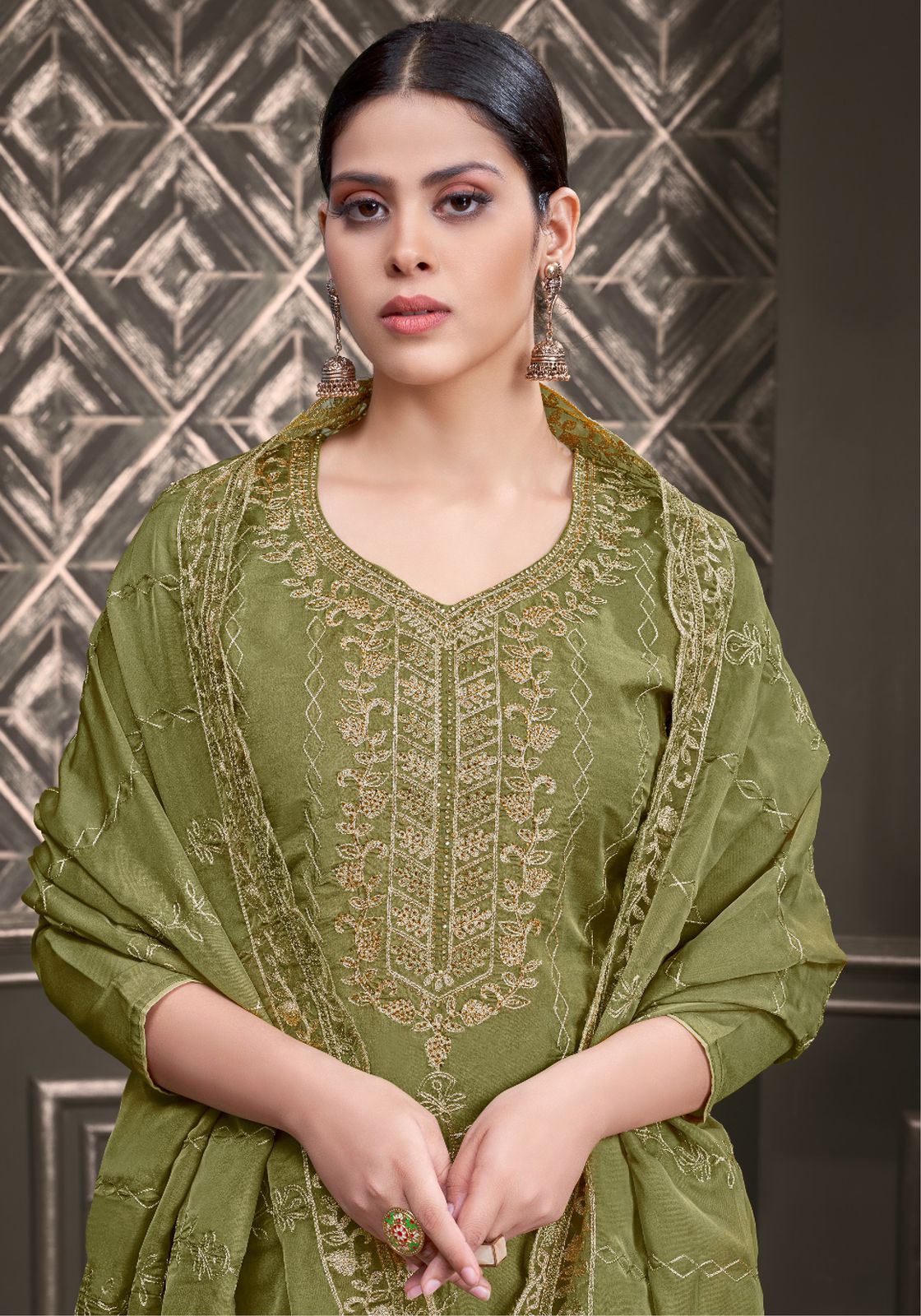 Pal Jaimala Organza Pant Style Suits