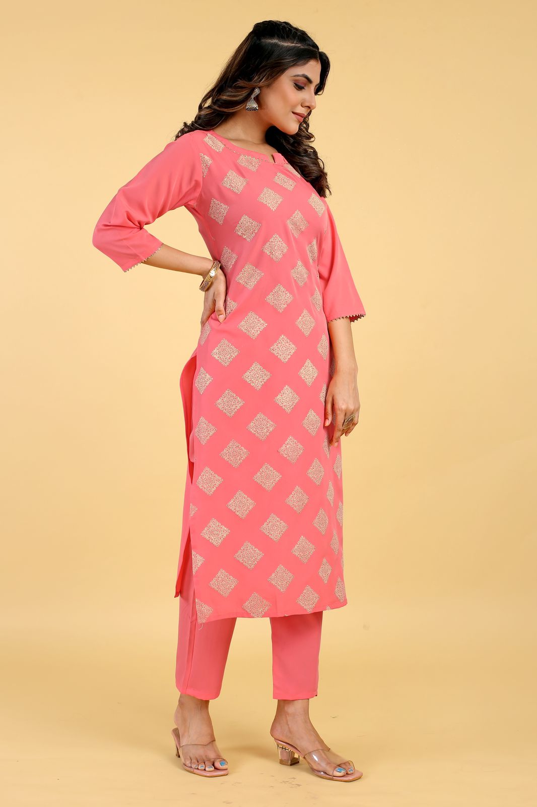 Pooja-3 Seamore Crape Kurti Pant Set