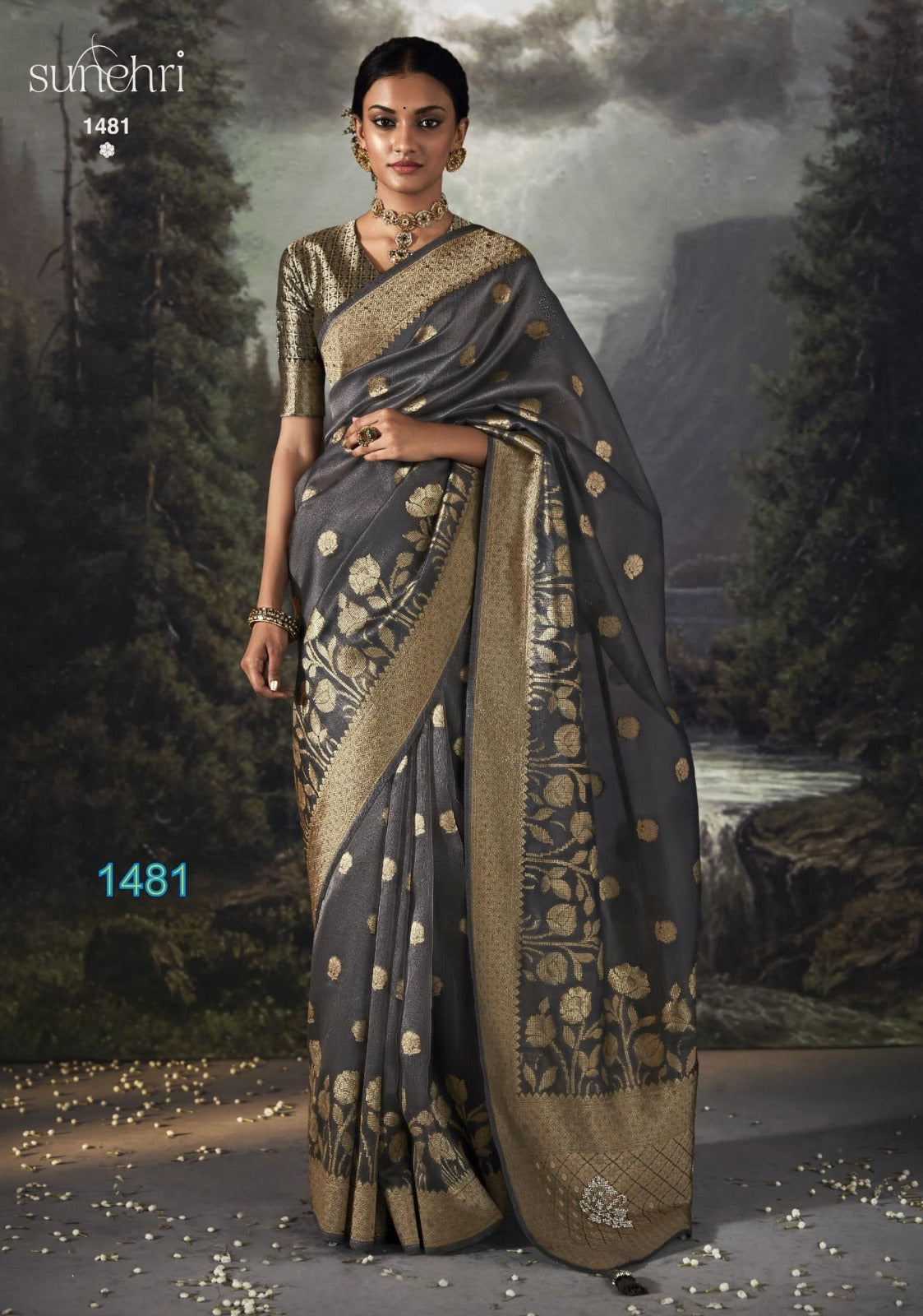 Raatrani Sunehri Organza Sarees