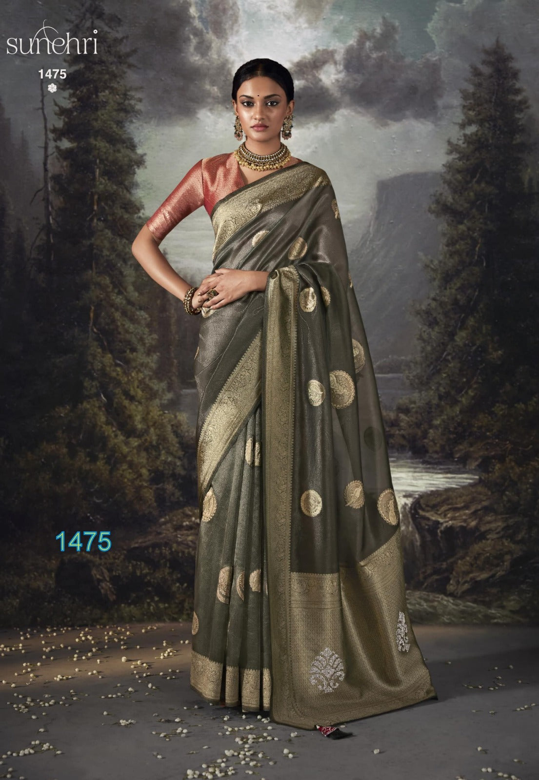 Raatrani Sunehri Organza Sarees