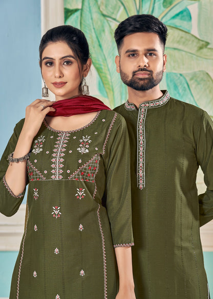 Royal Couple Vol 13 Banwery Viscose Womens Mens Combo Set