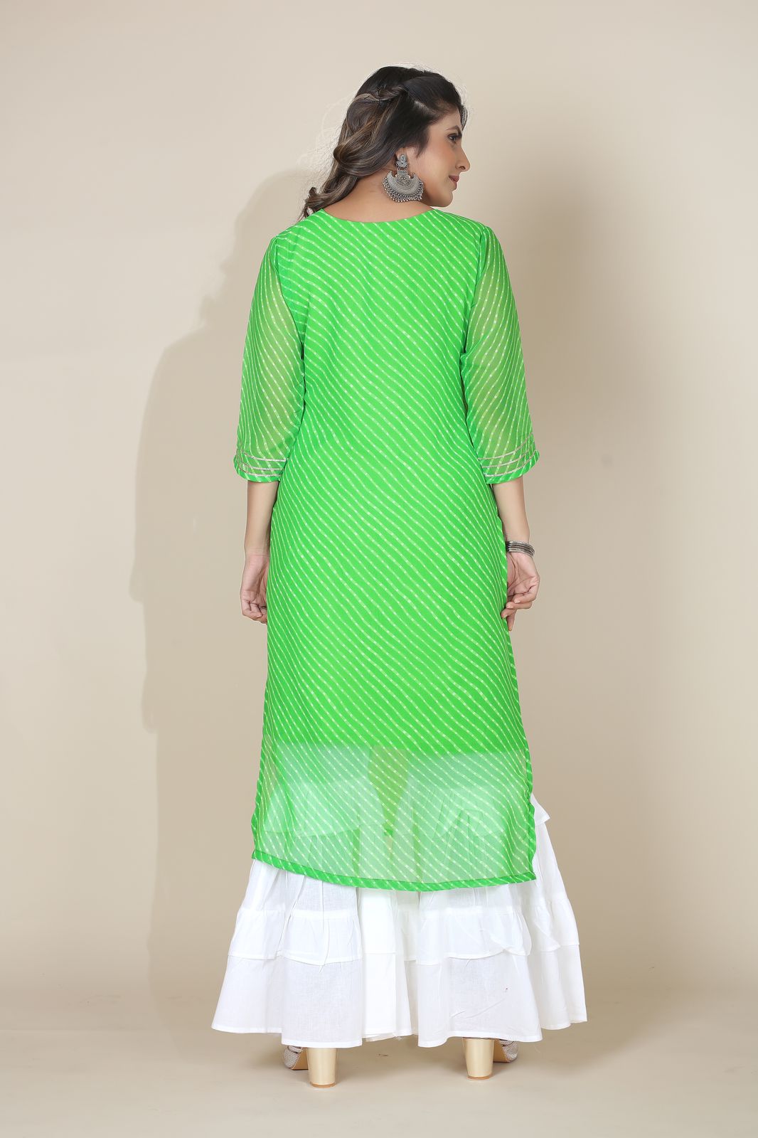 Sachi One Seamore Georgette Straight Cut Kurtis