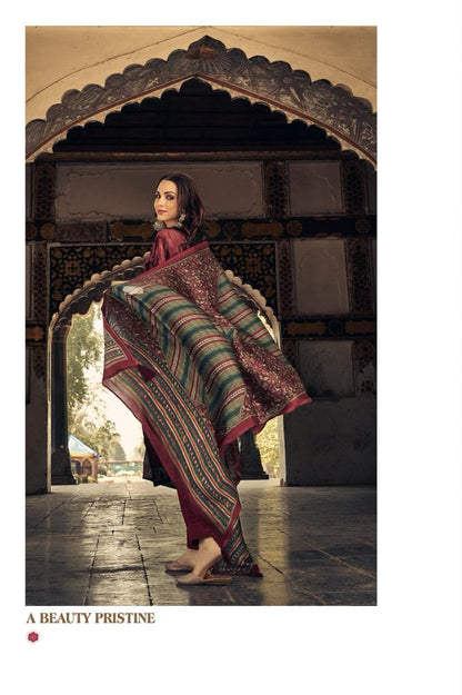 Sajda Aiqa Velvet Suits