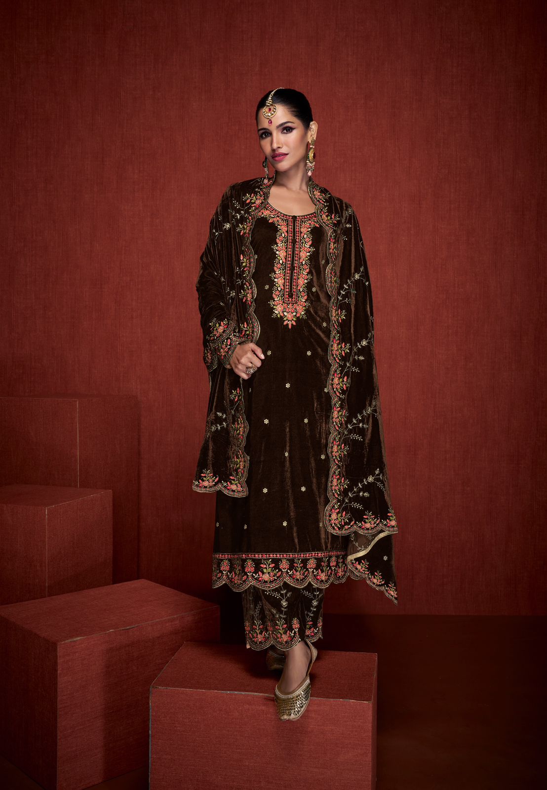 Shalimaar Mumtaz Arts Velvet Suits