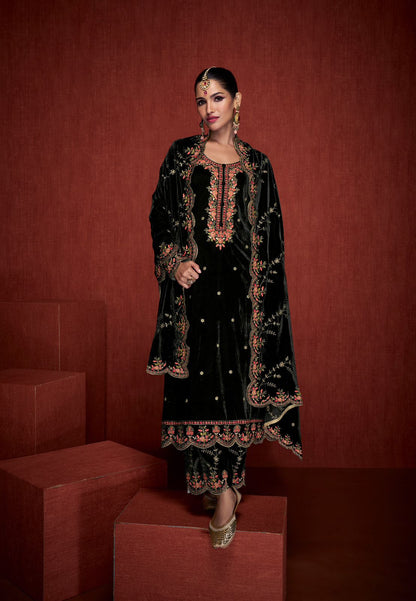 Shalimaar Mumtaz Arts Velvet Suits