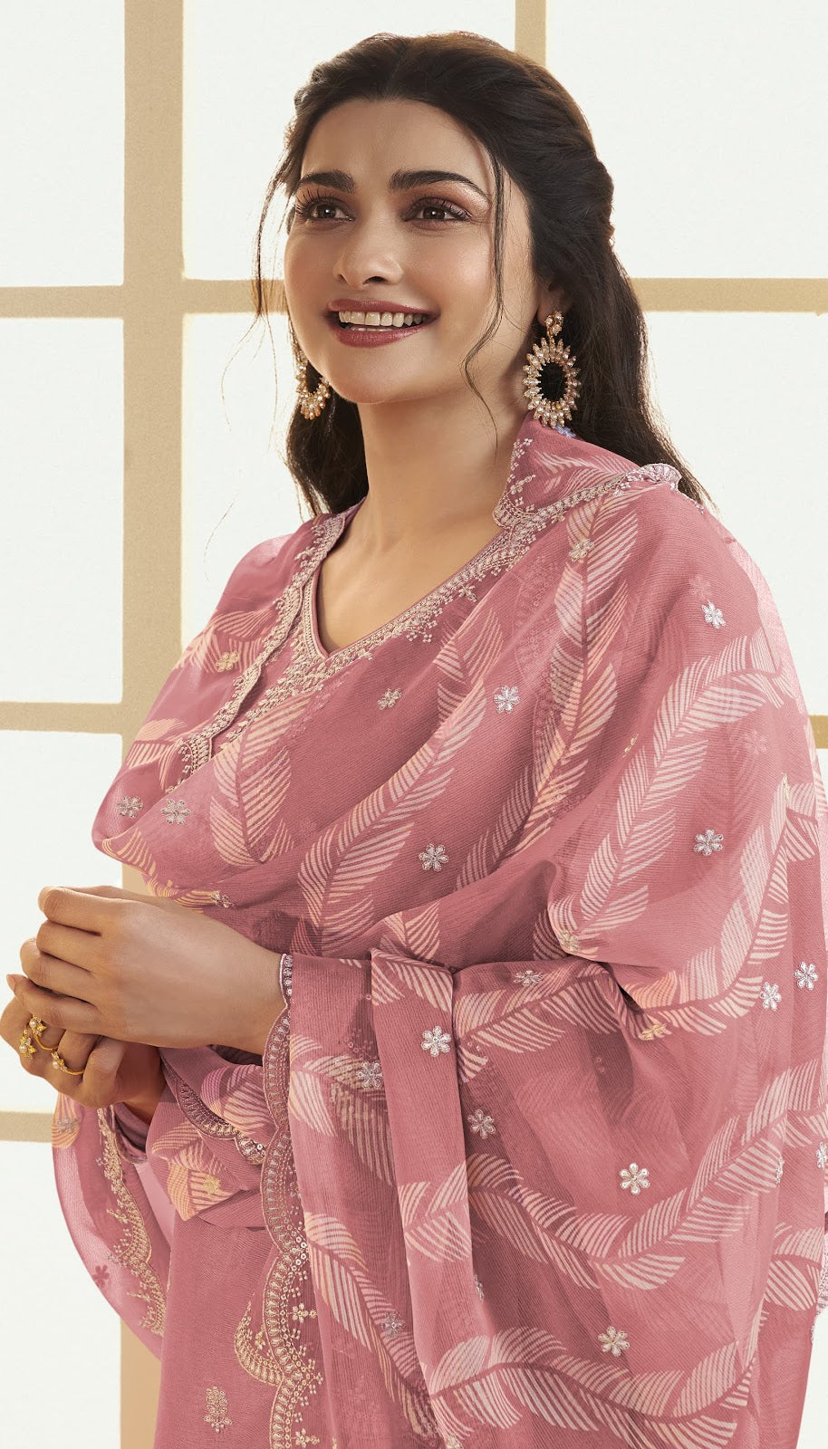 Shohini-Kuleesh Vinay Fashion Llp Dola Silk Pant Style Suits