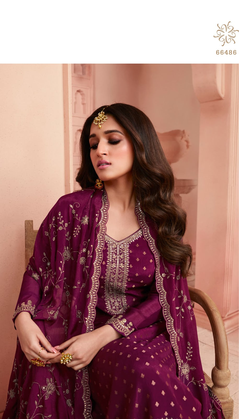 Swarnaa-Kuleesh Vinay Fashion Llp Dola Jacquard Pant Style Suits