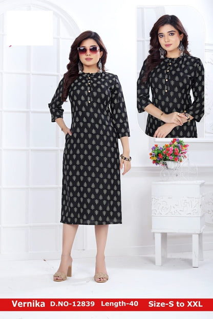 Vernika-0901 Zoya Rayon Knee Length Kurtis