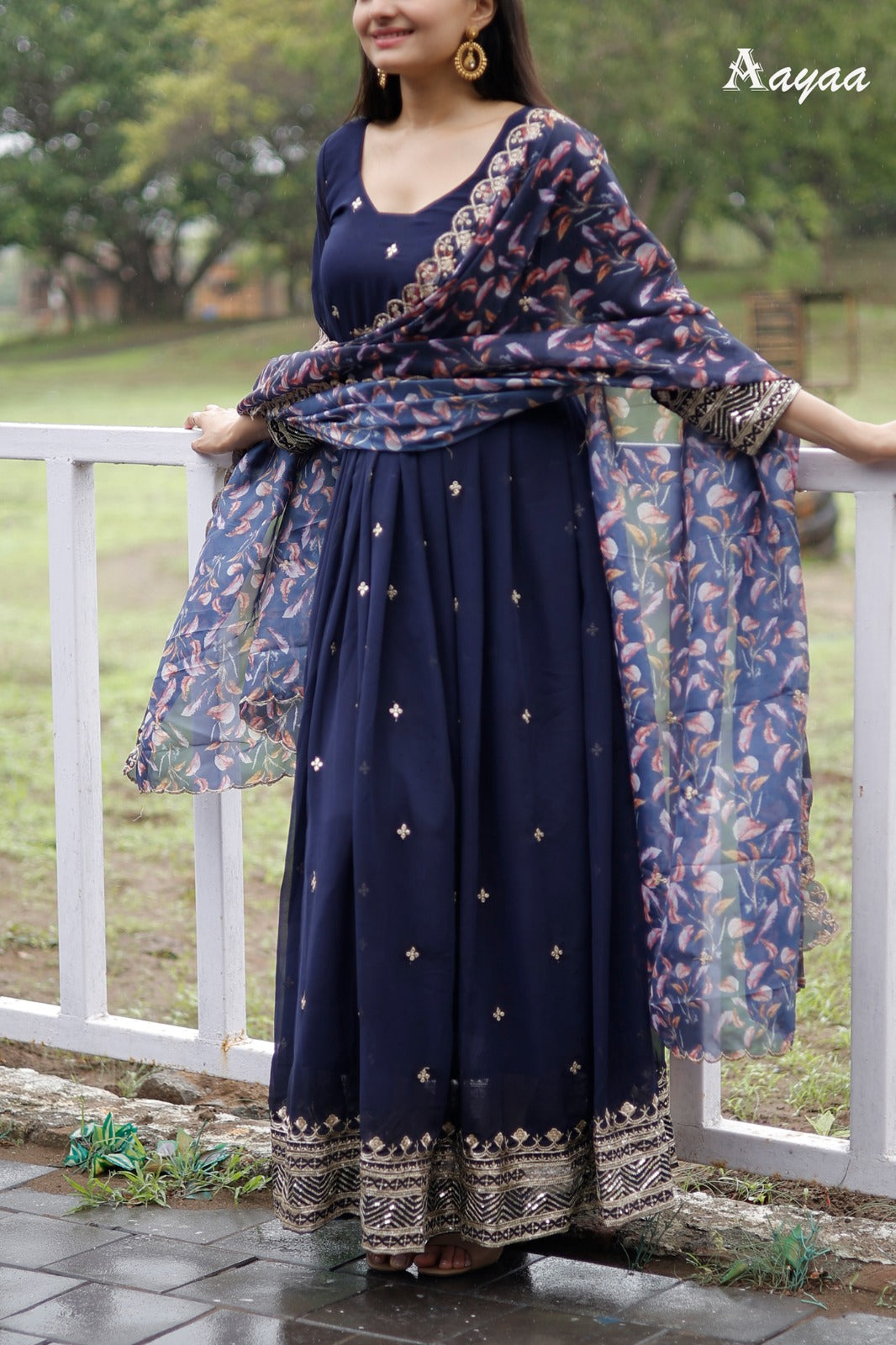 Buy Gorgeous Navy Blue Rayon Gown With Jacquard Dupatta at best price -  Gitanjali Fashions